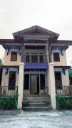 Town Guesthouse & Coffee Eatery