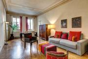 Fossi Apartment by Mamo Florence