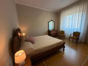 Top Chiavari