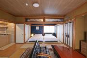 Top Floor Suite - Balcony View - Higashi Chaya Area