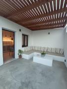 Top Agios Sostis