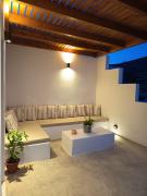 Top Agios Sostis