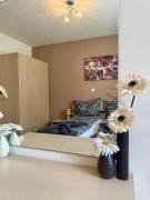 Vlados place Home2Host