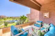 Luxurious apartment Prestigia Golf city
