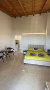 Top Himare