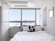 Hees window - Suwon Station 5 min walk Hees window - Suwon Station 5 min walk