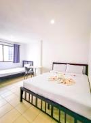 Patong Canal Villa 210