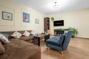 Spacious Family Apartment | Free Street Parking