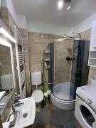 Elina Visszavár-Lak Apartman