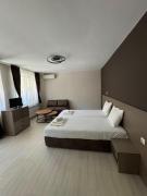 Yuliya Guest House