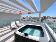 Solara 301 - Chic 2-BR Apt with Jacuzzi & Terrace in Larnaca