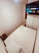 Habitación Doble con Baño Privado, Smart TV y Wifi, Galán Deluxe