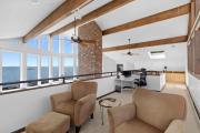 Top Clark Island