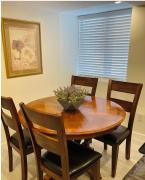 Top East Gwillimbury