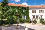 Apartments with parking space Momjan, Central Istria - Sredisnja Istra - 27258
