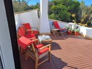 Castelo do Mar, 3 bedroom villa with private pool in large garden, 400m to beach and close to village
