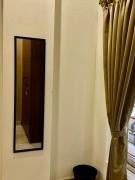 al malik apartment