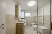 Refined Urban Retreat in the Heart of the City