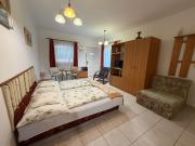 Flóra Apartmanok