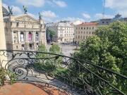 Opera View Terrace Apartment svobody avenu 35