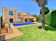 Modern luxury villa 500m to the beach