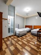 CRISMAS Hotel