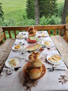 Mirsads Mountain Cottage