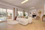 Villa close to the beach sea views