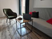 City Spot - 70m2 Modern Apartment with Balcony near Magnolia and Center
