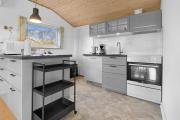 Cozy Wooden Holiday Home W Sauna Spa Sj497