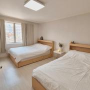 1Newly Opened, Prime Bukchon Location, Hanok Village View, 56 sqm, 8 Min to Anguk Station, Sleeps up to 6