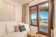 Top Golden Sands