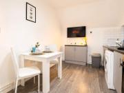 The Shed - Cosy 2-bed flat with free parking - Close to City Centre
