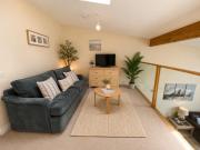 Top Westward Ho