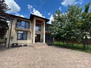Vila Bucov