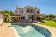 Villa Mangas by Villa Select