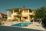 Sunflower House Istria - Private Pool Apartment