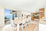 Top Sunshine Bay