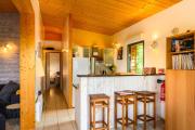 Lodge et piscine privée sur domaine viticole