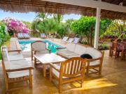 Charming bungalow in Andilana, pool, sea view and garden