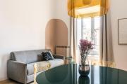 The Best Rent - Bright one-bedroom apartment in Via del Tritone