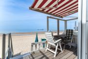 Welcome in - Slaapstrandhuisje op het strand nr 126