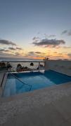 Loft con alberca y espectacular vista al mar