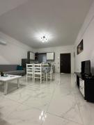 Taku apartment
