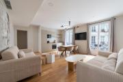 Luxe State of the Art Suite near Montmartre