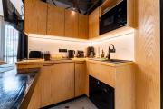 100 Steps to Old Town Beza Apartment by BookingHost