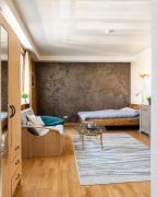 Cozy city center apartment!