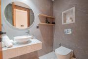 Central Family Apartement , Terrace, Parking, Clim