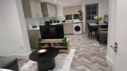 Top Raynes Park
