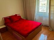 Apartament 2 camere si 1 sufragerie, la parter aproape de plajă si de parc loc linistit supermarketul aproape gara si multe altele 2 intrari pe Soseaua Constantei si pe Pictor Tonitza